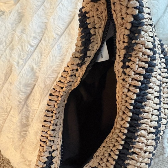 Woven Straw Shoulder Bag in Natural and Black - Picture 3 of 3